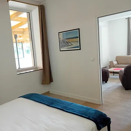 Bed & Breakfast Domaine De Kerbillec 3*